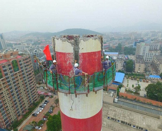 水泥煙囪定向拆除操作方法